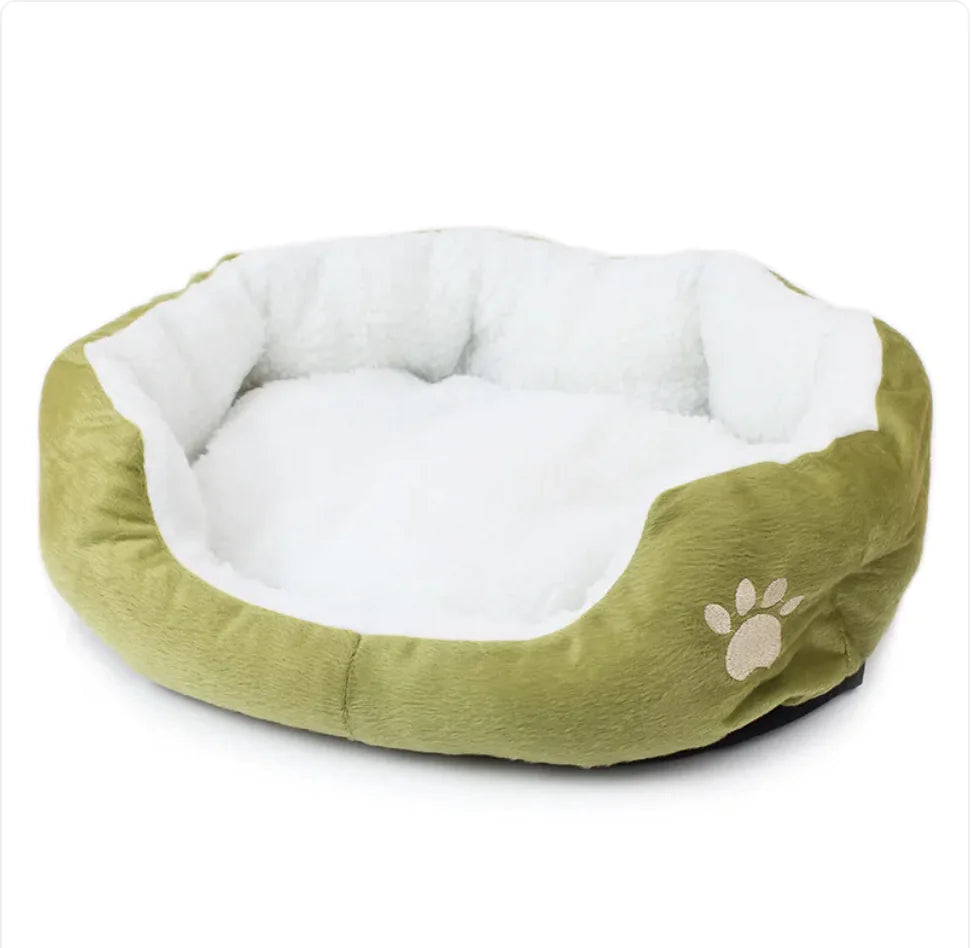 Cozy Fleece Pet Bed